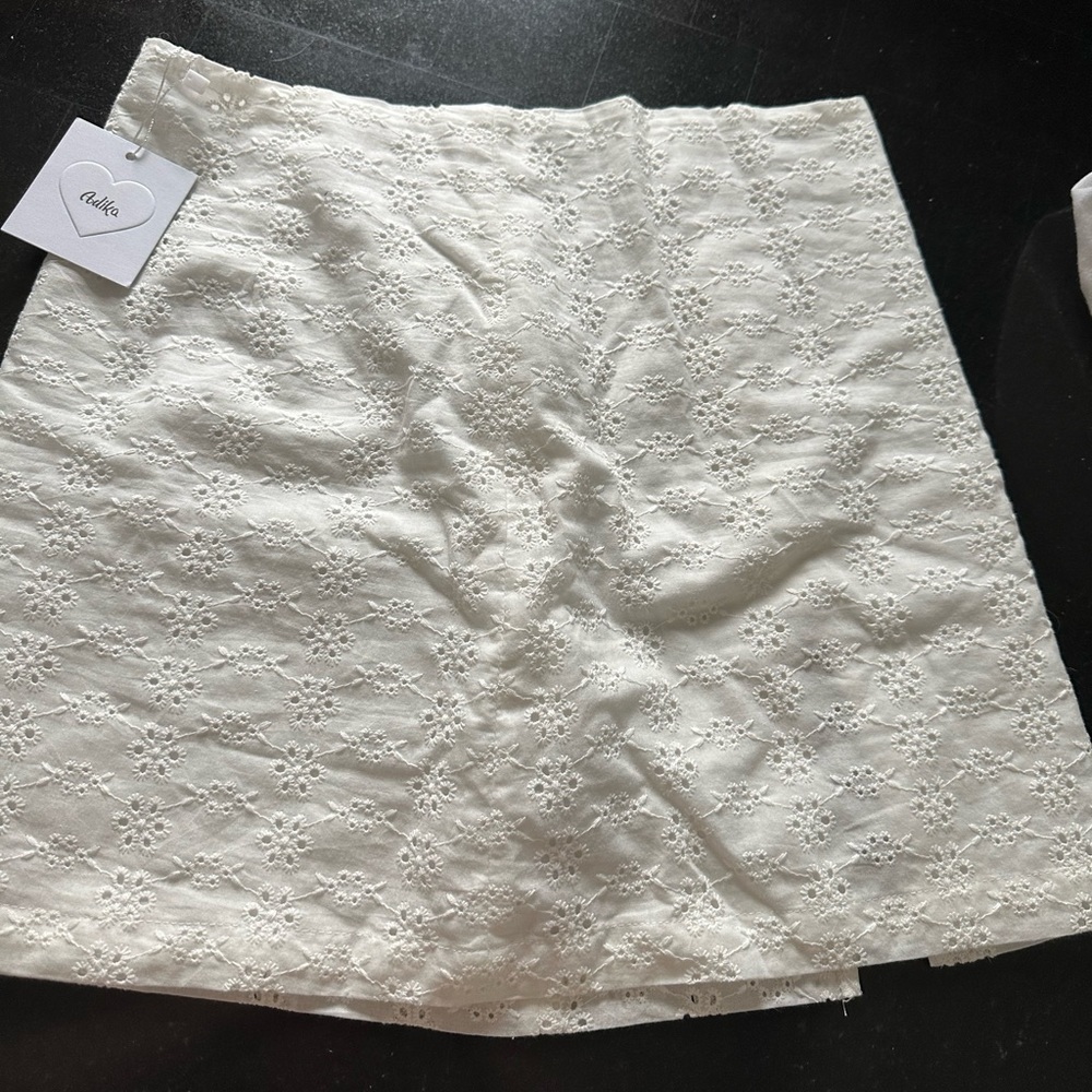 Brand new mini skirt